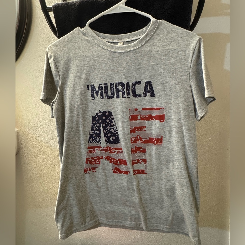 🌟 3/$20 Eligible! Gray 'Murica AF T-Shirt